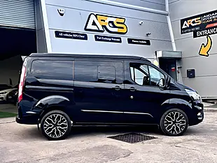 Used 2021 Ford Transit Custom Limited Black - Interior and Exterior details 4