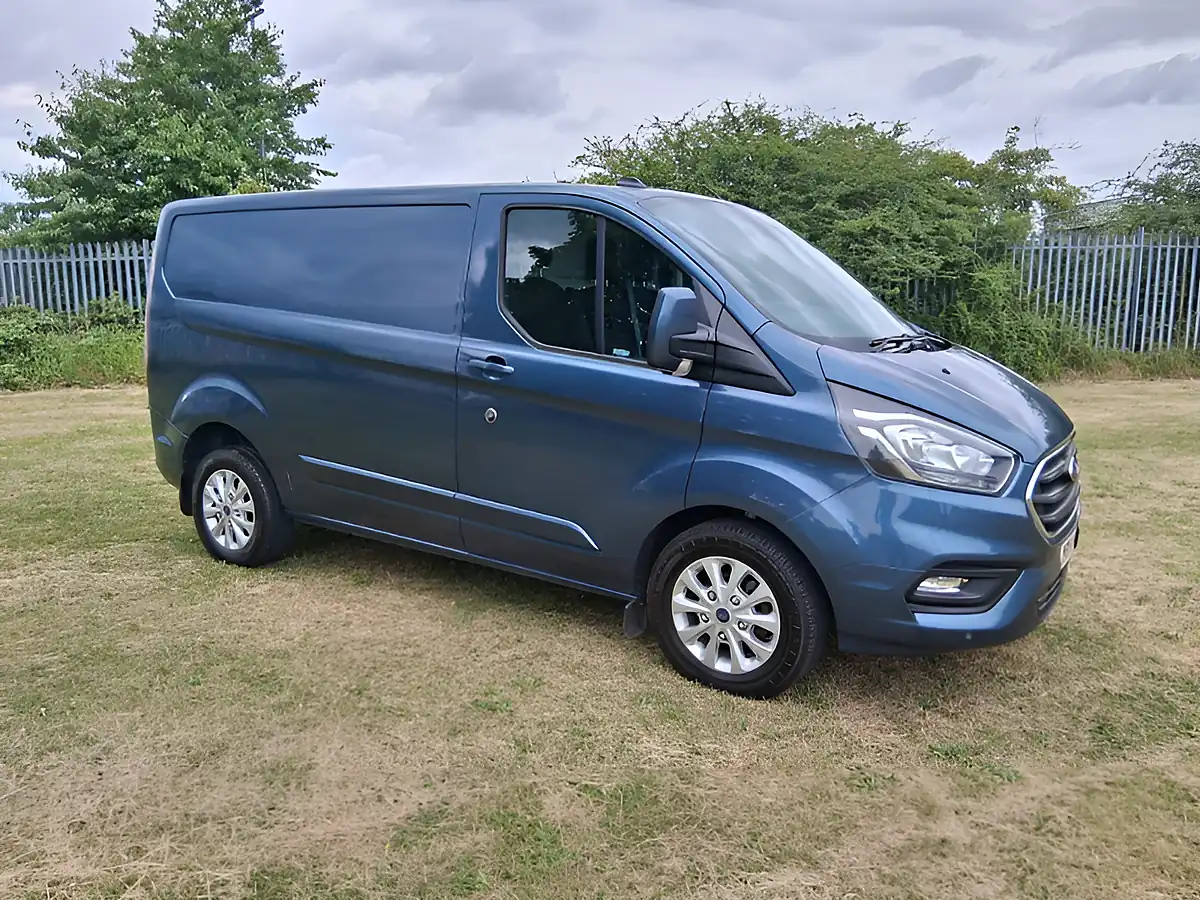 Used 2021 Ford Transit Custom Limited Blue - Interior and Exterior details 7