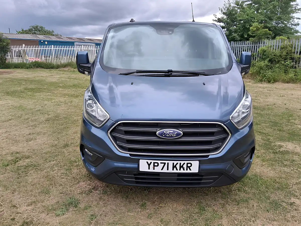 Used 2021 Ford Transit Custom Limited Blue - Interior and Exterior details 8
