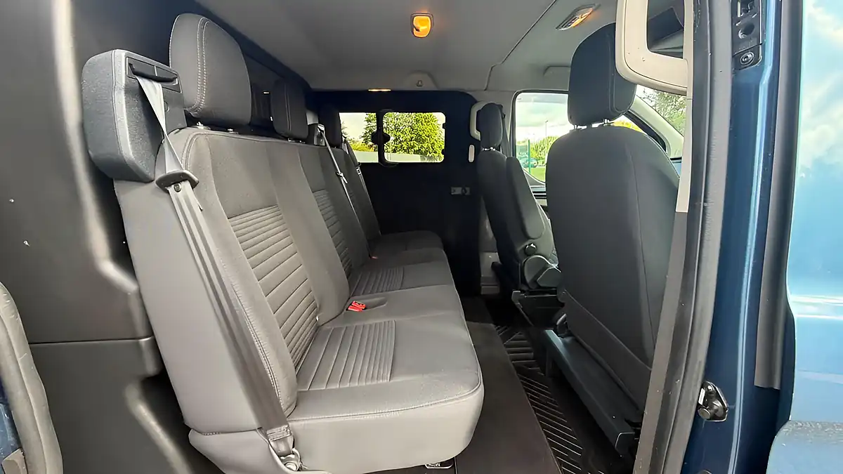 Used 2021 Ford Transit Custom Limited Blue - Interior and Exterior details 4