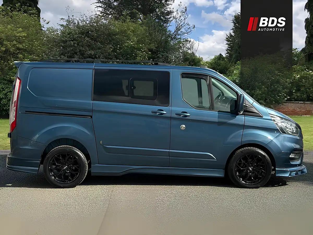 Used 2021 Ford Transit Custom Limited Blue - Interior and Exterior details 8