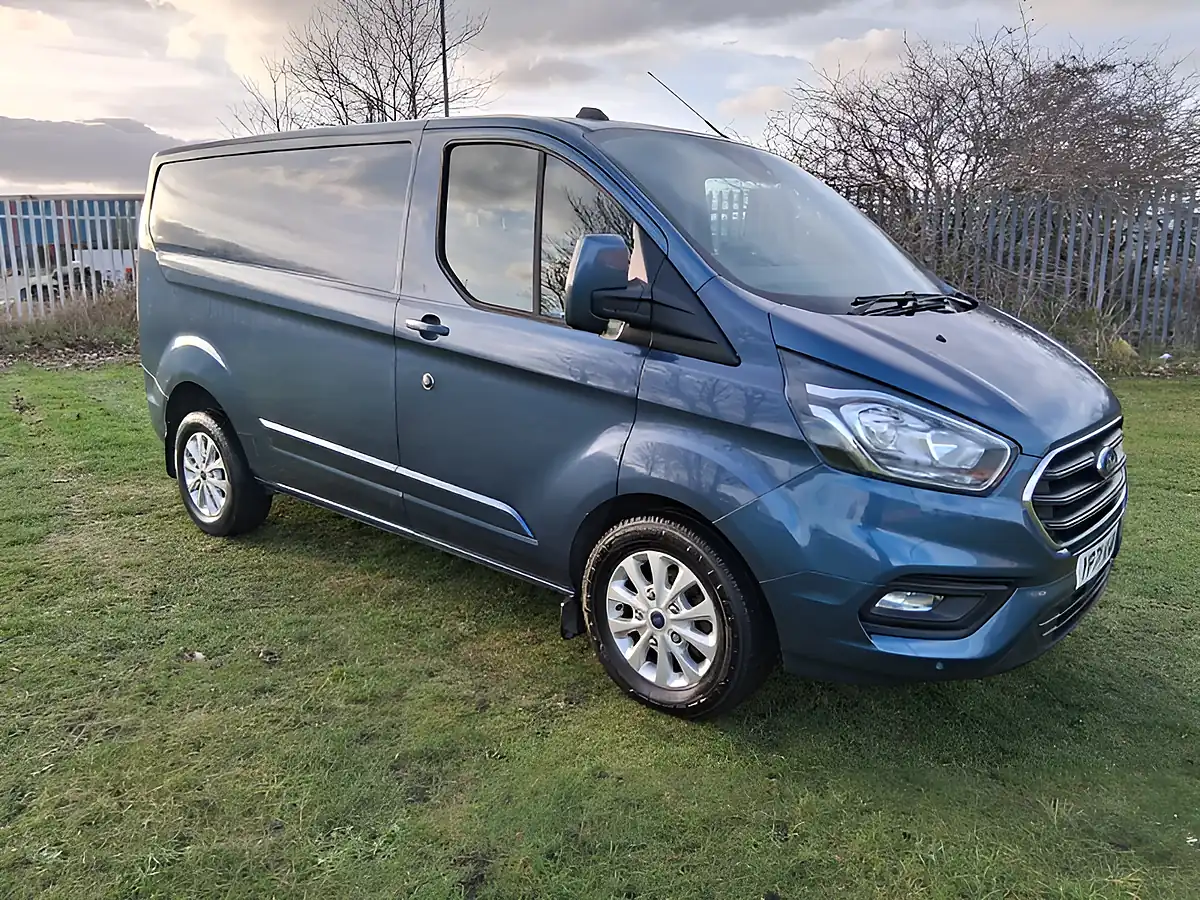 Used 2021 Ford Transit Custom Limited Blue - Interior and Exterior details 7