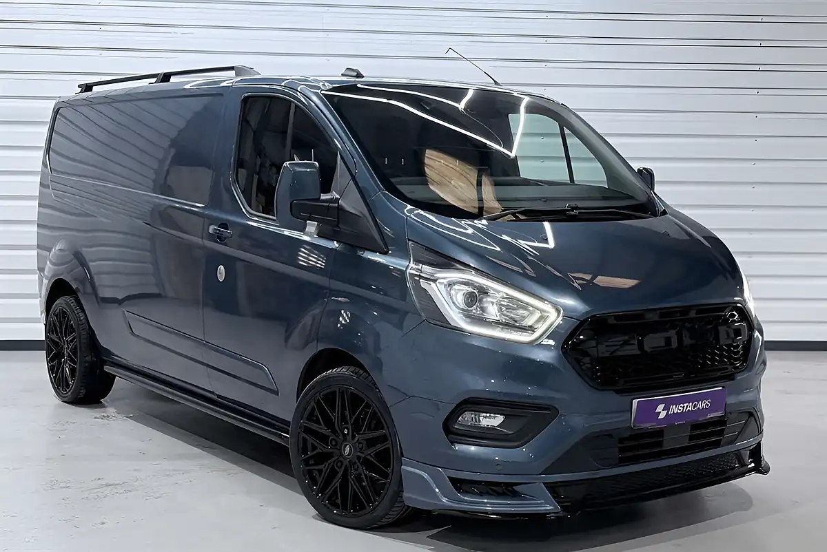 Used 2021 Ford Transit Custom Limited Blue Metallic - Front View