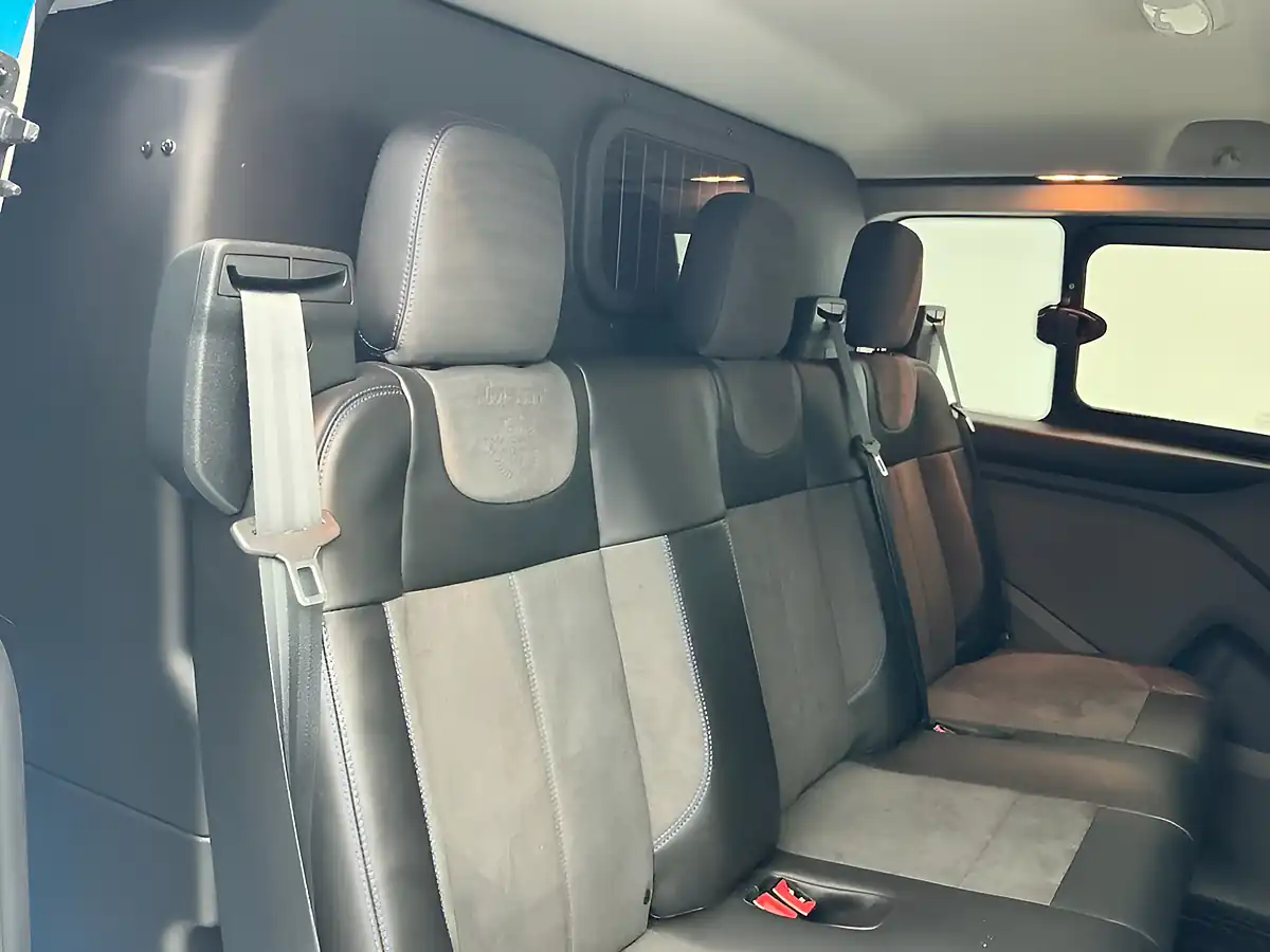 Used 2021 Ford Transit Custom Limited Crew Van Double Cab Chrome Blue - Interior and Exterior details 19