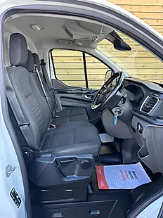 Used 2021 Ford Transit Custom Limited Frozen White - Interior and Exterior details 10