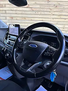Used 2021 Ford Transit Custom Limited Frozen White - Interior and Exterior details 11