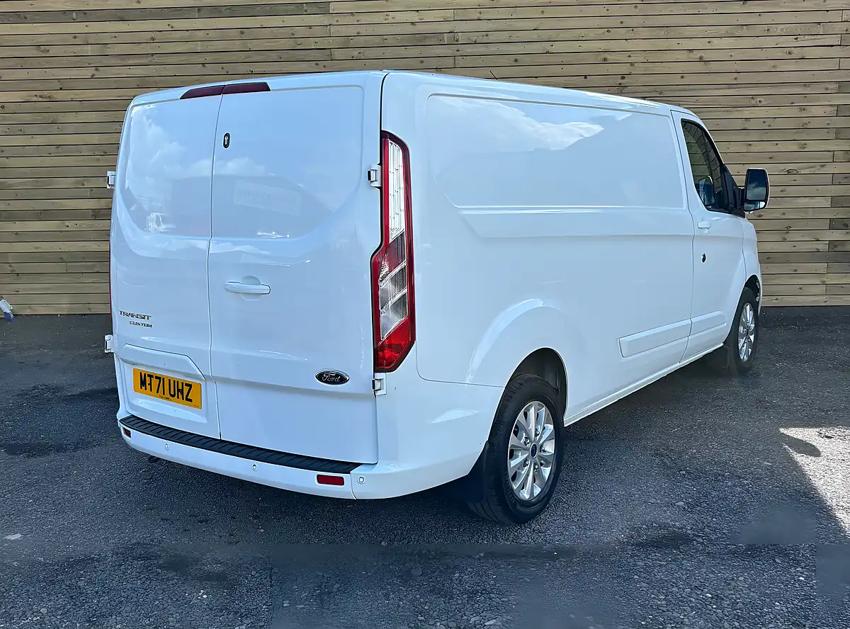 Used 2021 Ford Transit Custom Limited Frozen White - Interior and Exterior details 3
