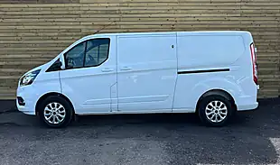 Used 2021 Ford Transit Custom Limited Frozen White - Interior and Exterior details 6