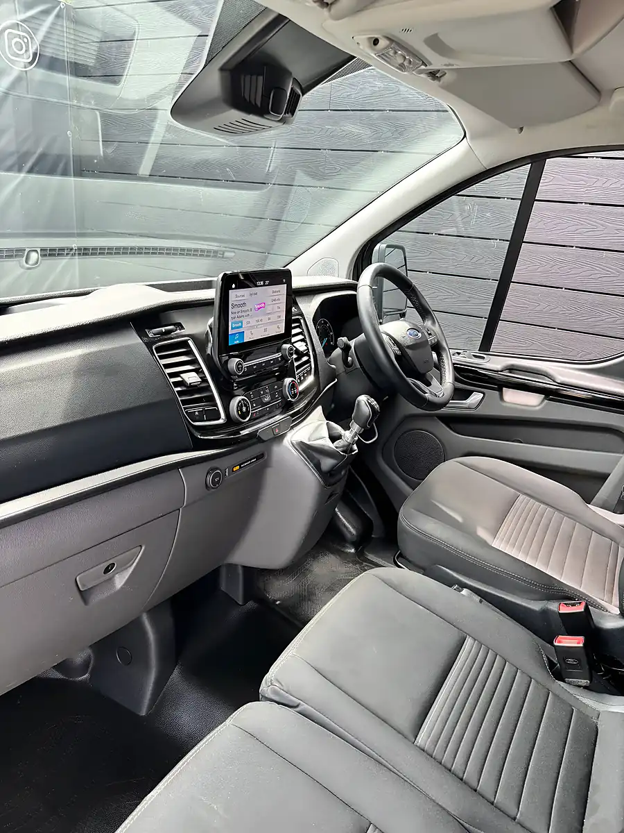 Used 2021 Ford Transit Custom Limited Grey - Interior and Exterior details 10