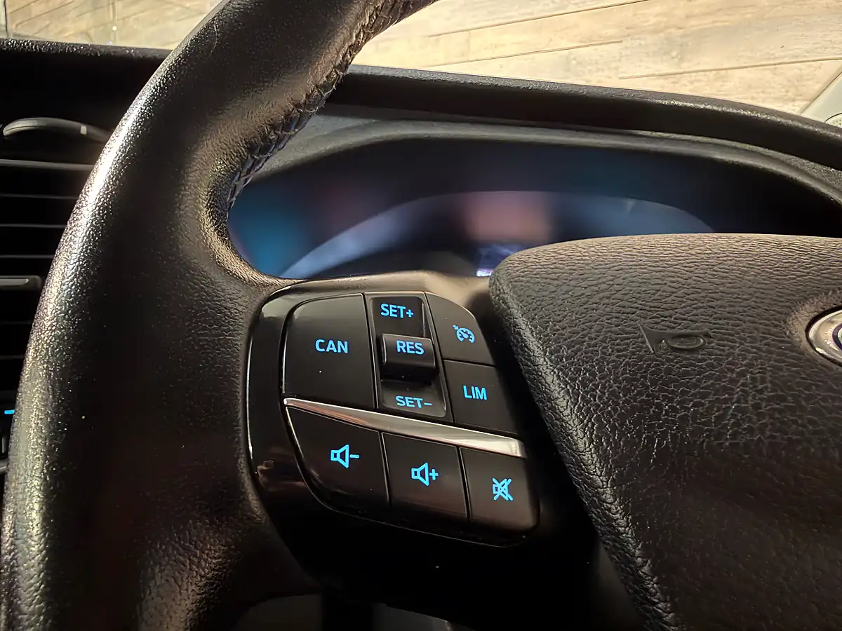 Used 2021 Ford Transit Custom Limited Grey - Interior and Exterior details 17