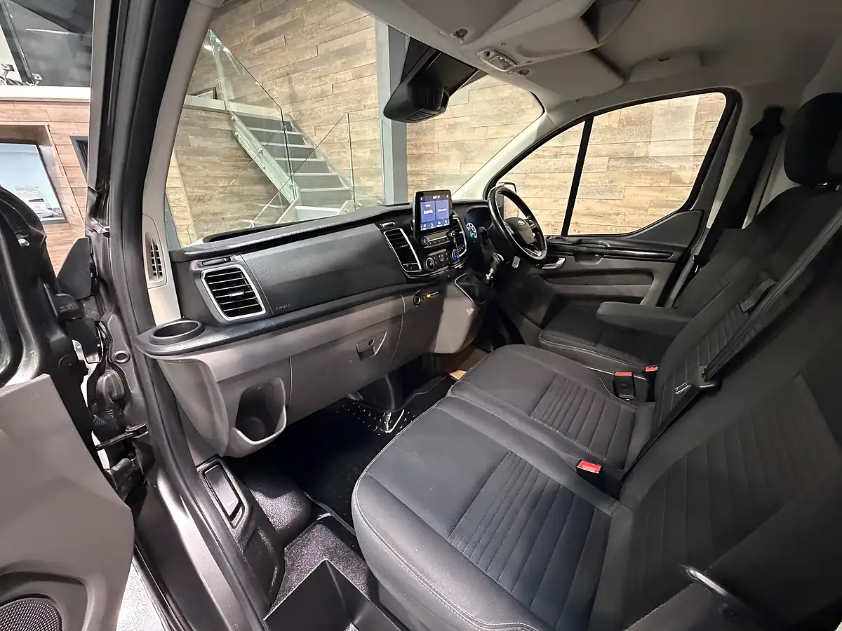Used 2021 Ford Transit Custom Limited Grey - Interior and Exterior details 9