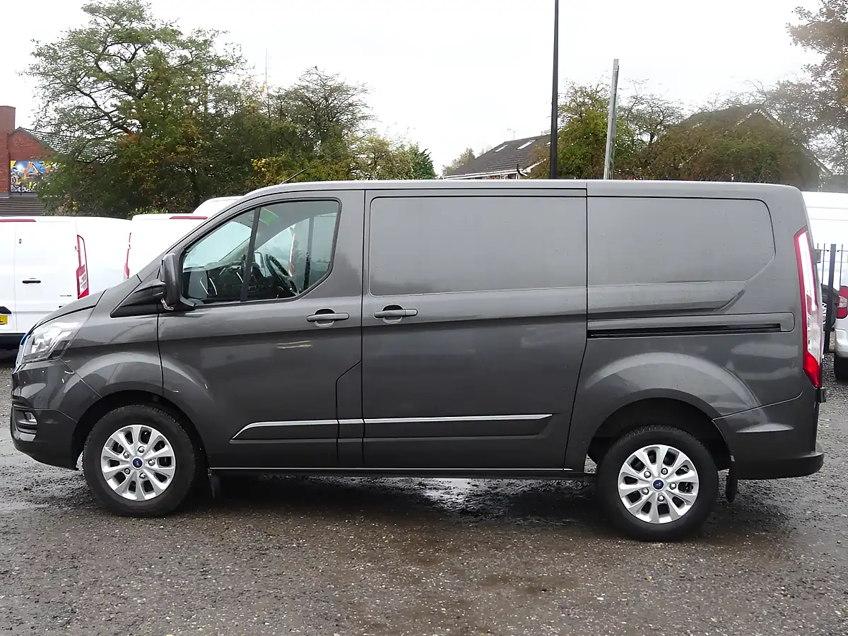 Used 2021 Ford Transit Custom Limited L1 H1 (swb) Grey - Interior and Exterior details 10