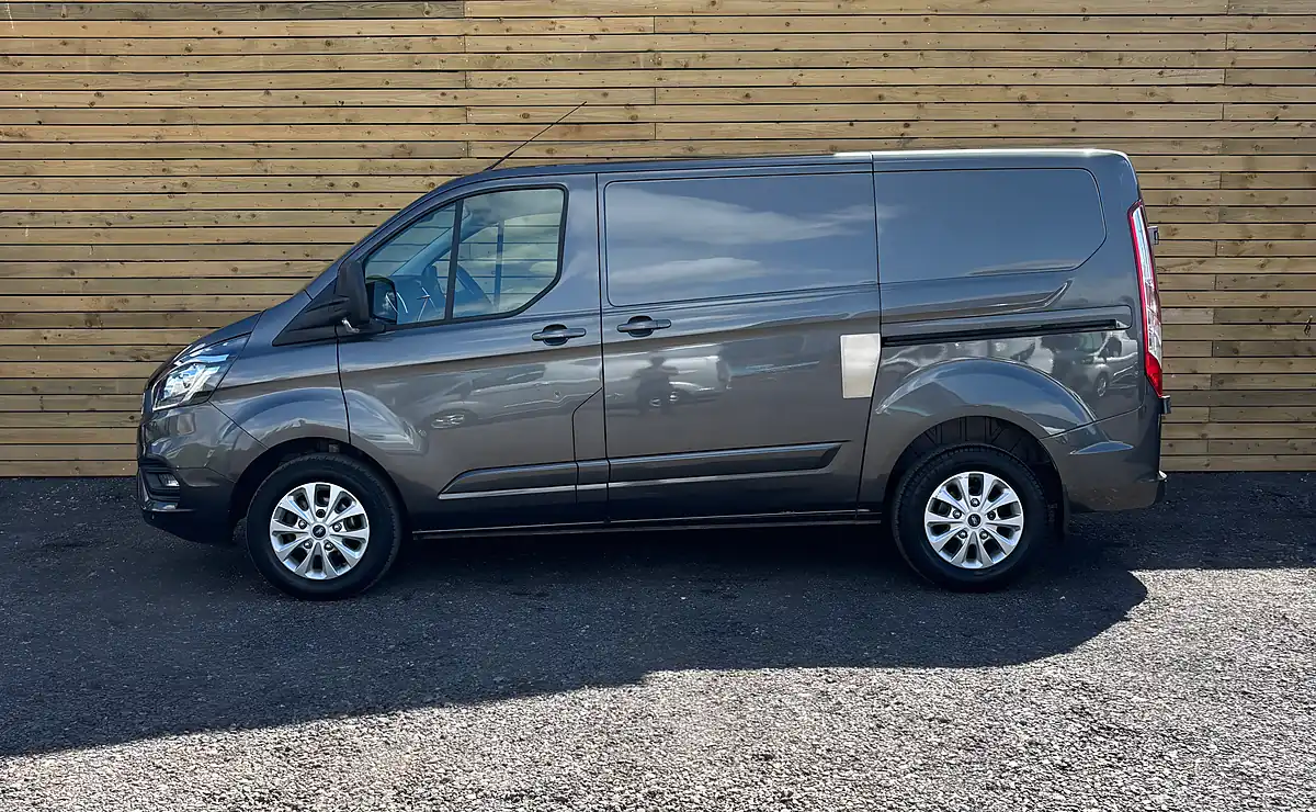 Used 2021 Ford Transit Custom Limited Magnetic Grey - Interior and Exterior details 19