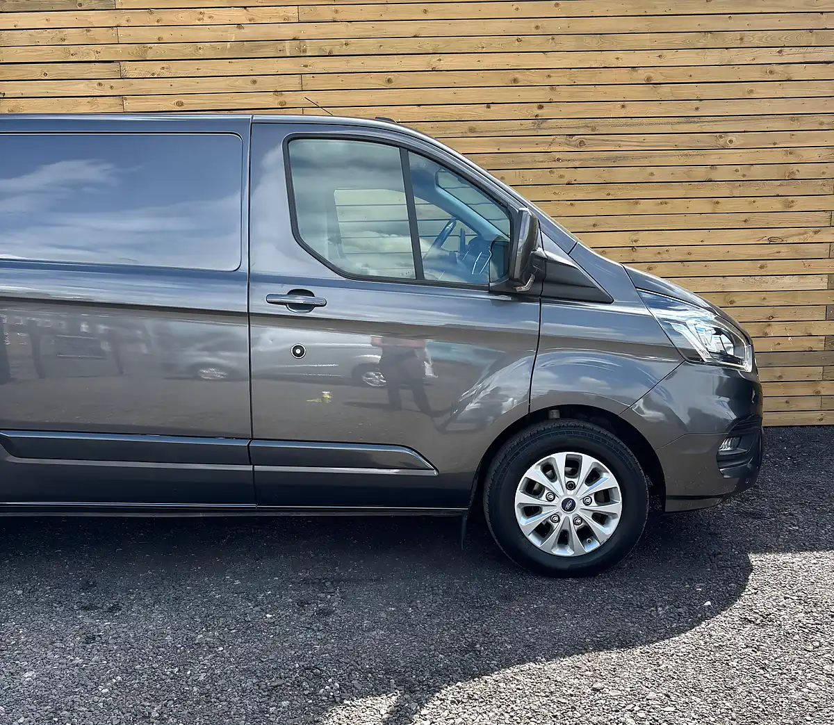 Used 2021 Ford Transit Custom Limited Magnetic Grey - Interior and Exterior details 5