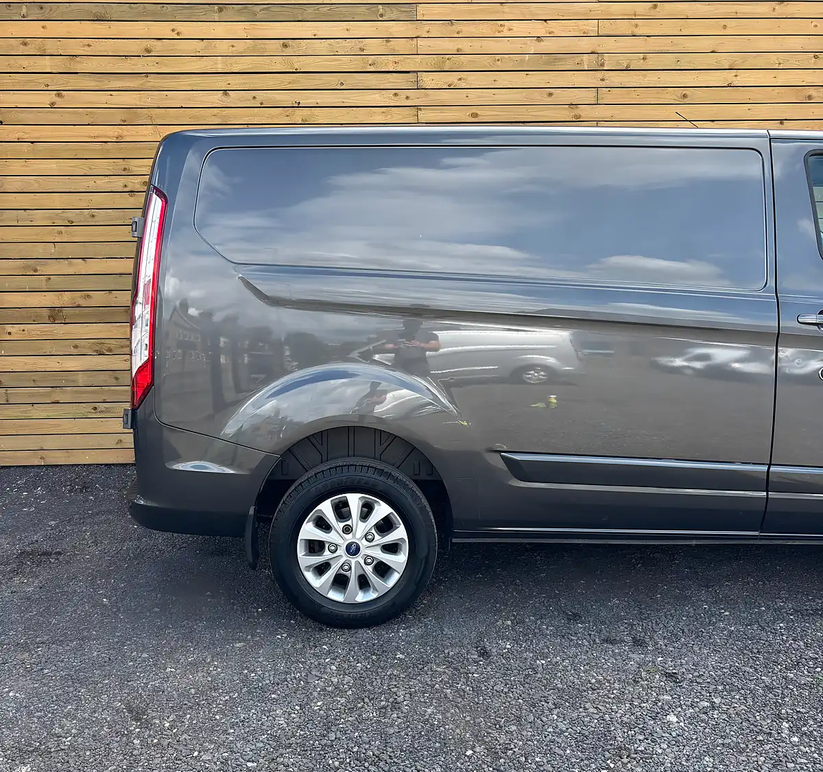 Used 2021 Ford Transit Custom Limited Magnetic Grey - Interior and Exterior details 7