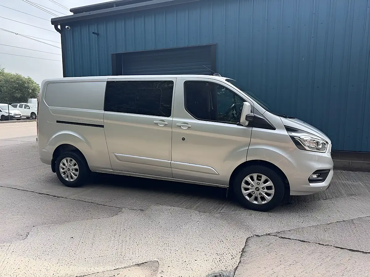 Used 2021 Ford Transit Custom Limited Moondust Silver - Interior and Exterior details 4