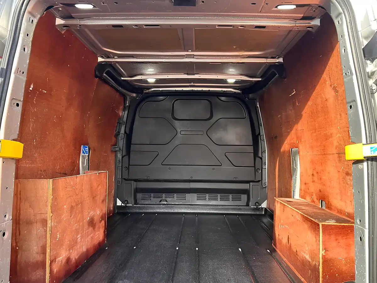 Used 2021 Ford Transit Custom Limited Moondust Silver - Interior and Exterior details 16