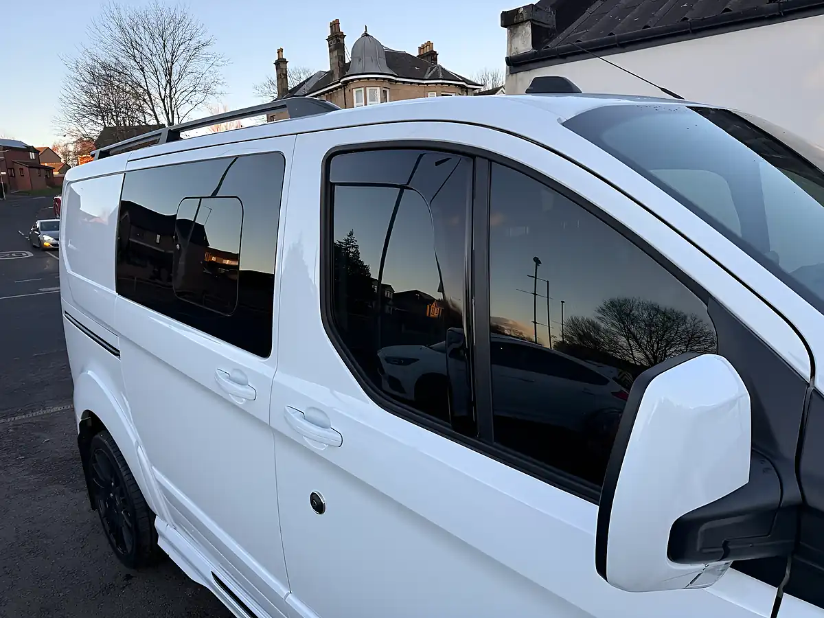 Used 2021 Ford Transit Custom Limited Ms-Rt White - Interior and Exterior details 14
