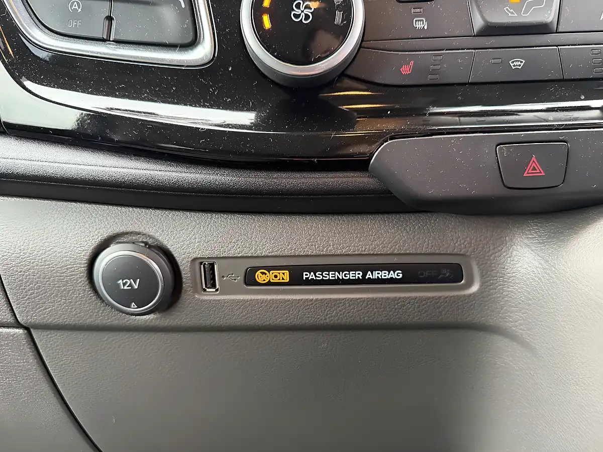 Used 2021 Ford Transit Custom Limited Msrt Grey - Interior and Exterior details 13