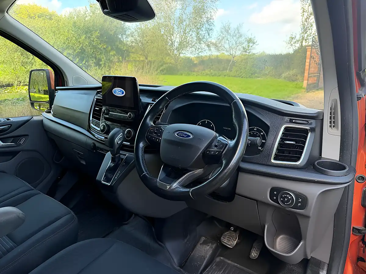 Used 2021 Ford Transit Custom Limited Orange - Interior and Exterior details 9