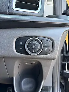 Used 2021 Ford Transit Custom Limited Panel Van Grey - Interior and Exterior details 15