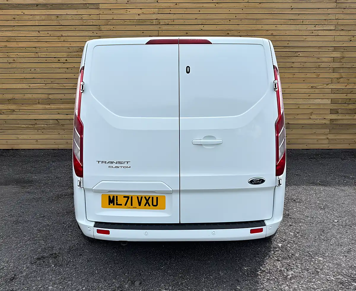Used 2021 Ford Transit Custom Limited Panel Van White - Interior and Exterior details 4