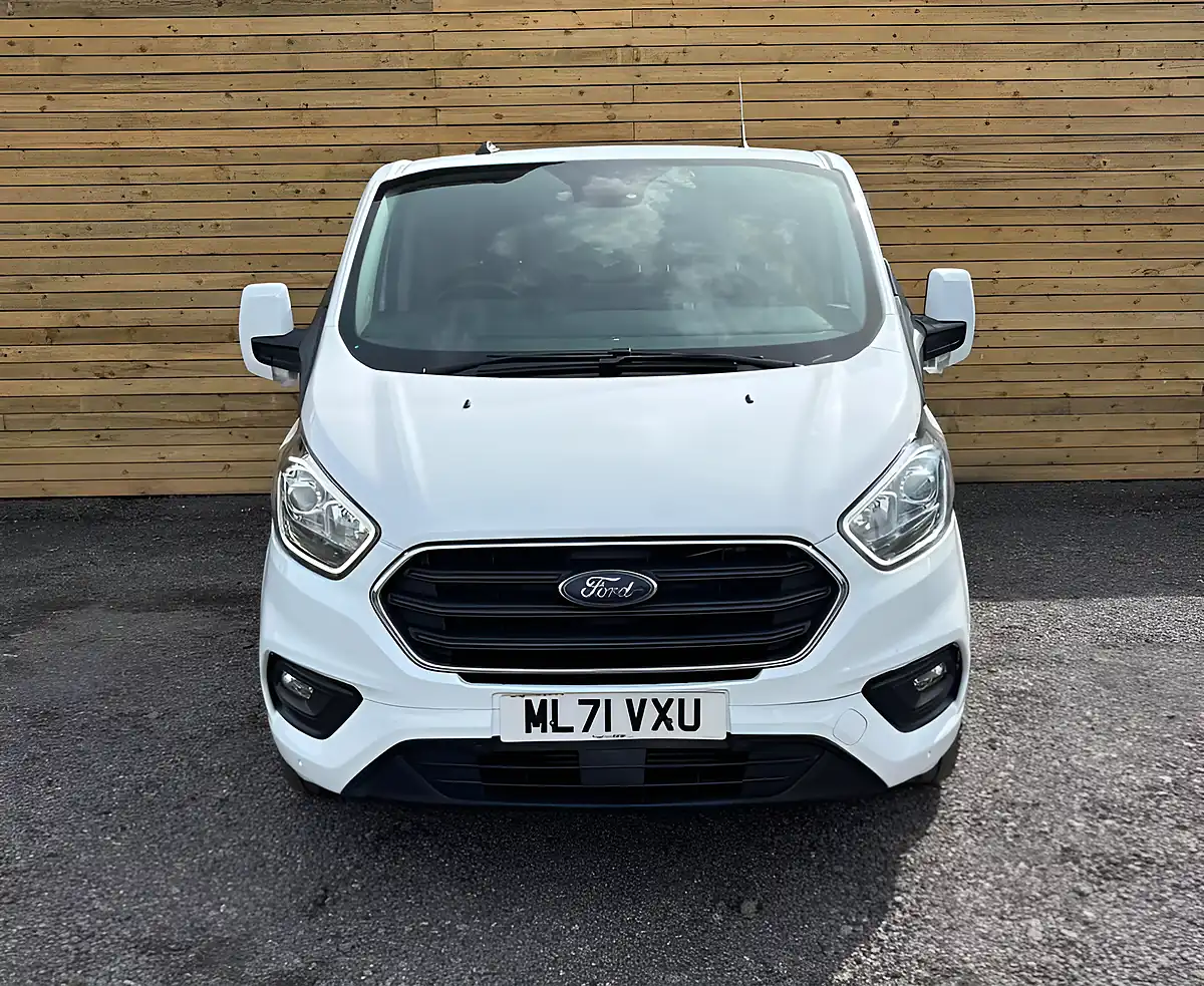 Used 2021 Ford Transit Custom Limited Panel Van White - Interior and Exterior details 8