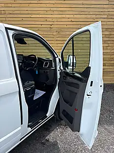 Used 2021 Ford Transit Custom Limited Panel Van White - Interior and Exterior details 9