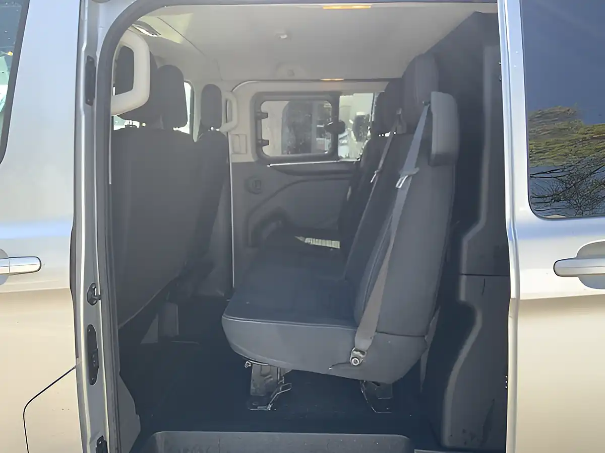 Used 2021 Ford Transit Custom Limited Silver - Interior and Exterior details 18