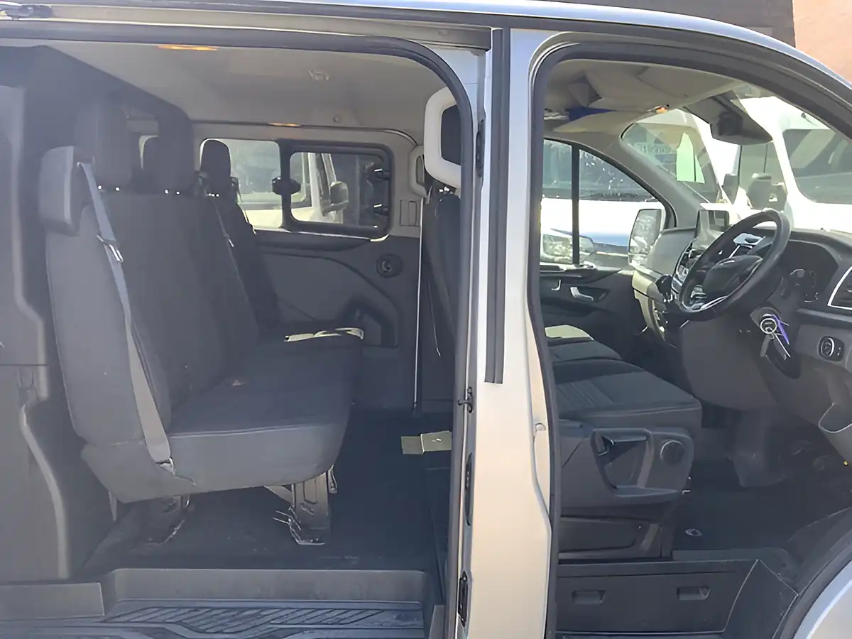Used 2021 Ford Transit Custom Limited Silver - Interior and Exterior details 20