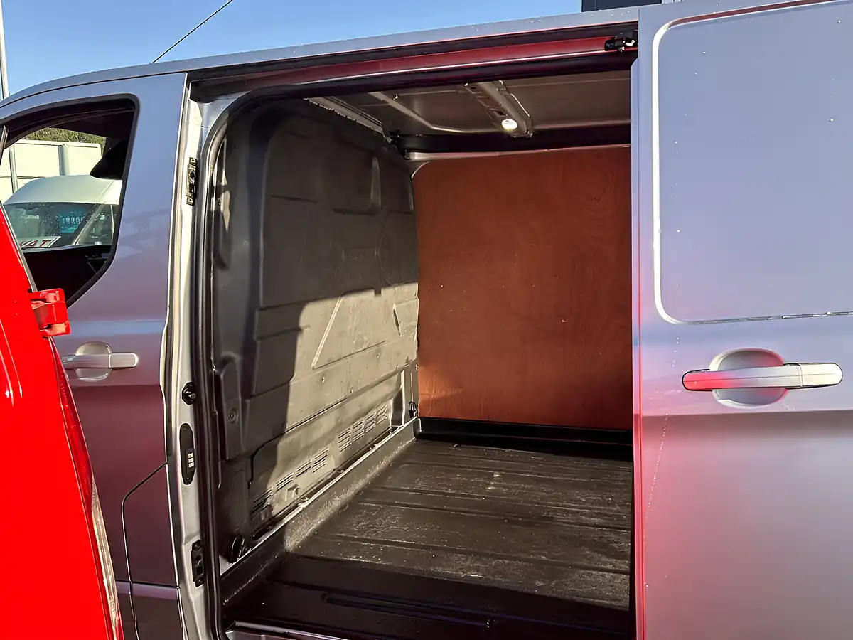 Used 2021 Ford Transit Custom Limited Silver - Interior and Exterior details 13