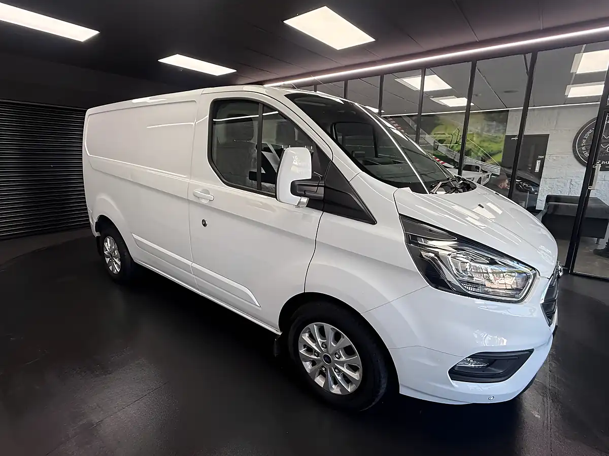 Used 2021 Ford Transit Custom Limited White - Interior and Exterior details 14