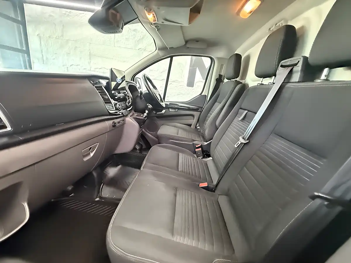 Used 2021 Ford Transit Custom Limited White - Interior and Exterior details 9