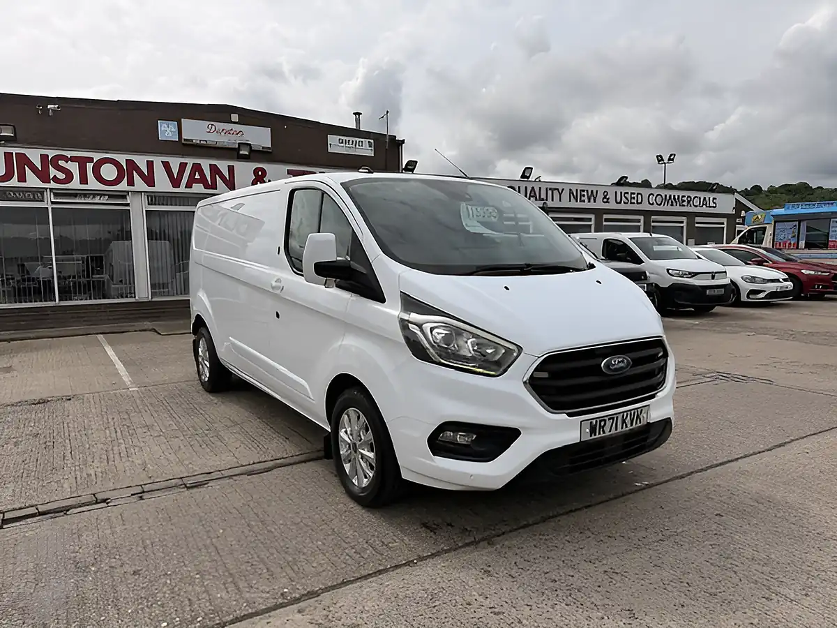 Used 2021 Ford Transit Custom Limited White - Front View