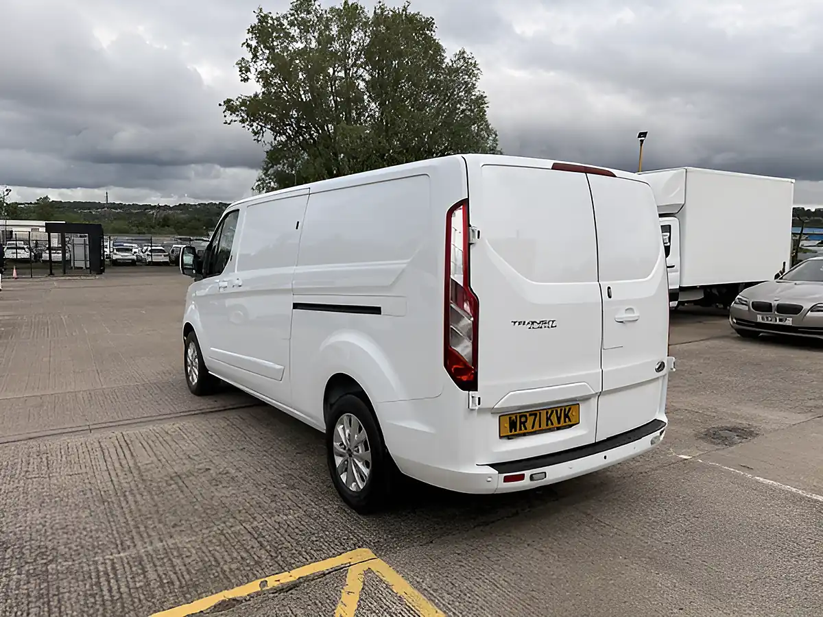Used 2021 Ford Transit Custom Limited White - Interior and Exterior details 7