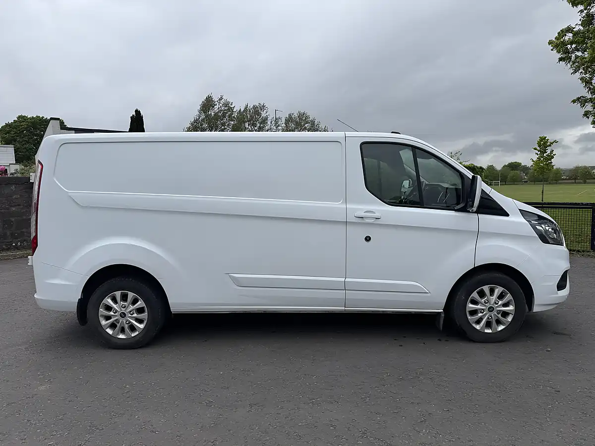 Used 2021 Ford Transit Custom Limited White - Interior and Exterior details 8