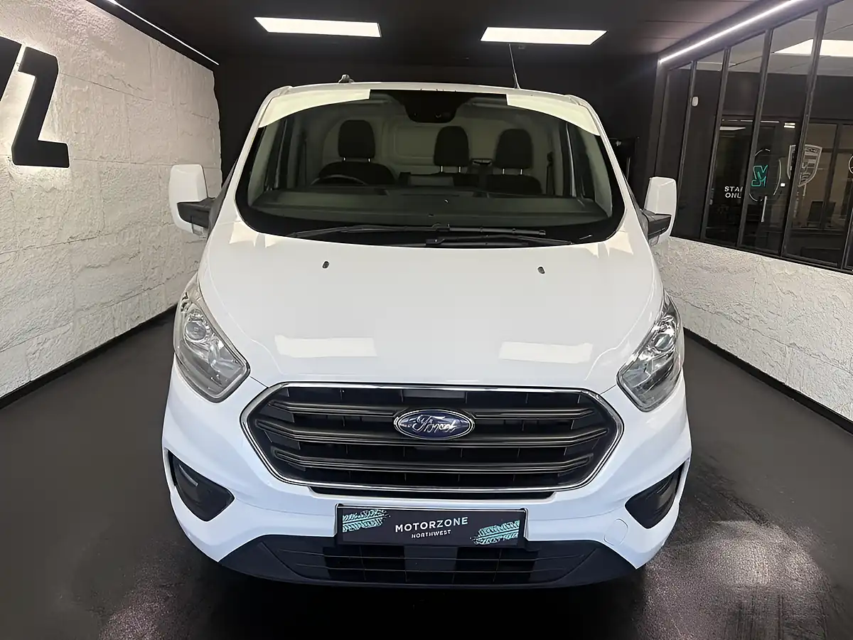 Used 2021 Ford Transit Custom Limited White - Interior and Exterior details 10