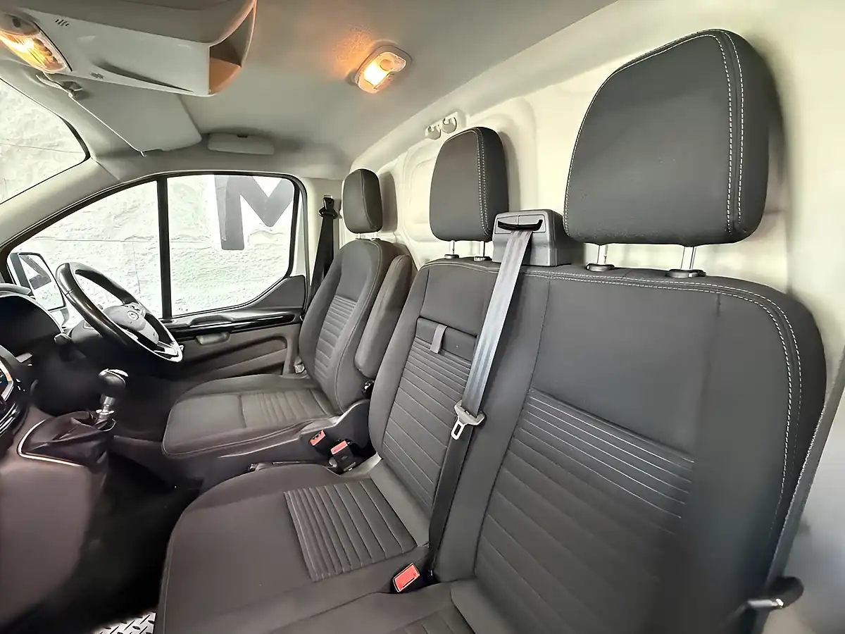 Used 2021 Ford Transit Custom Limited White - Interior and Exterior details 19