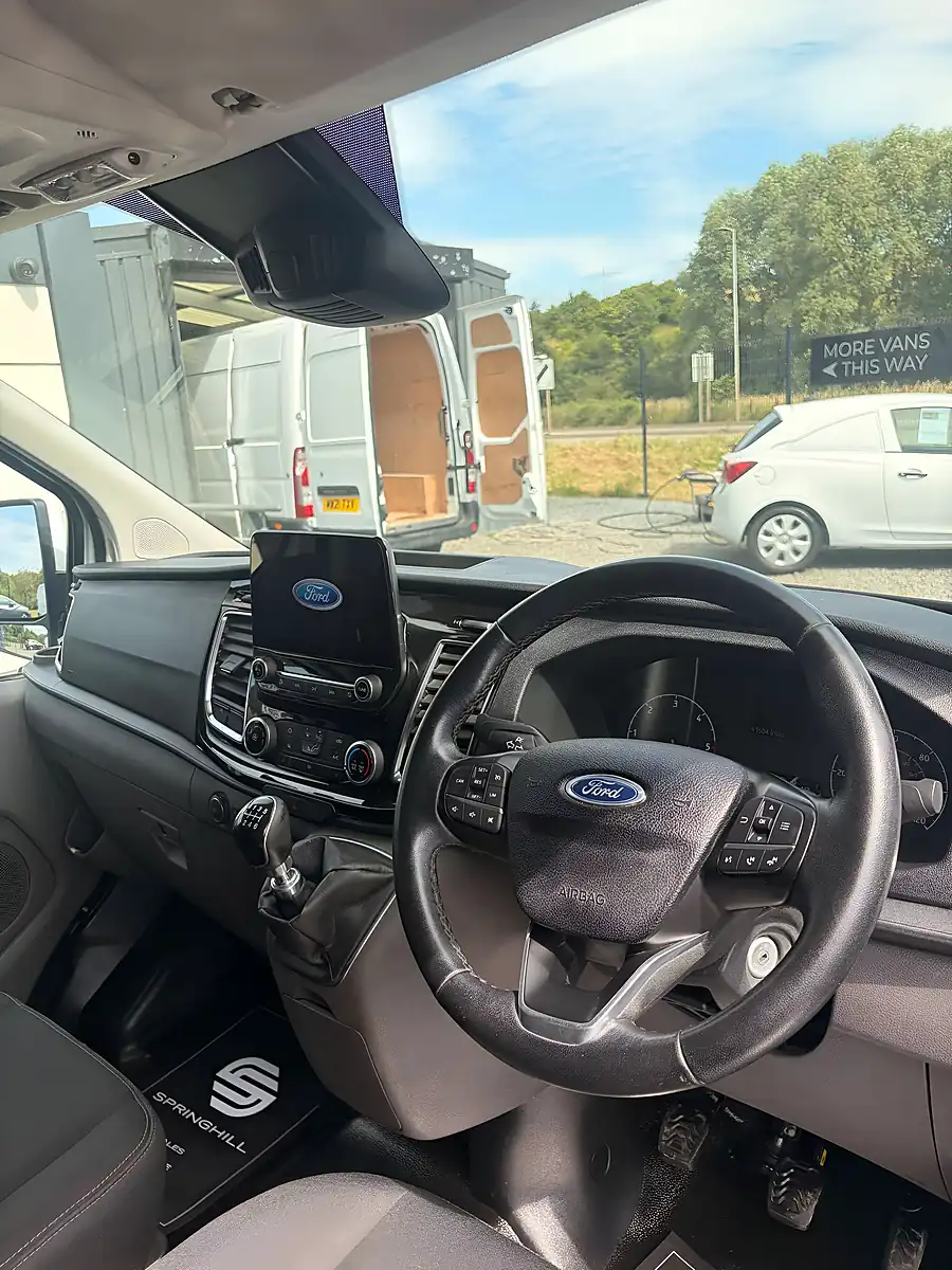 Used 2021 Ford Transit Custom Limited White - Interior and Exterior details 15