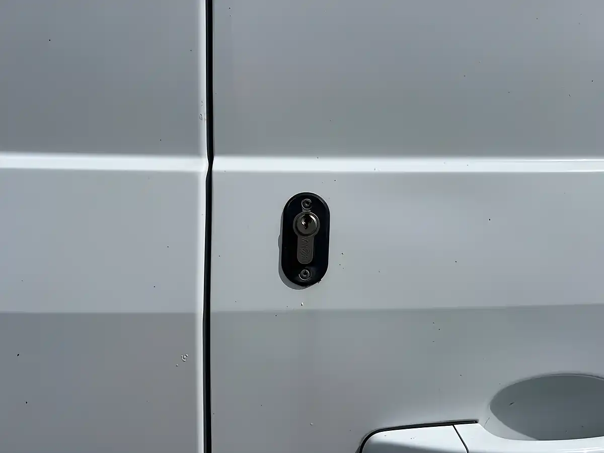 Used 2021 Ford Transit Custom Limited White - Interior and Exterior details 10