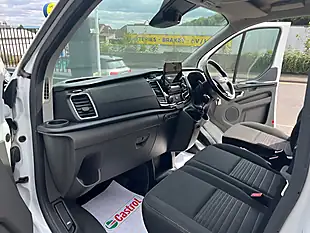 Used 2021 Ford Transit Custom Limited White - Interior and Exterior details 11
