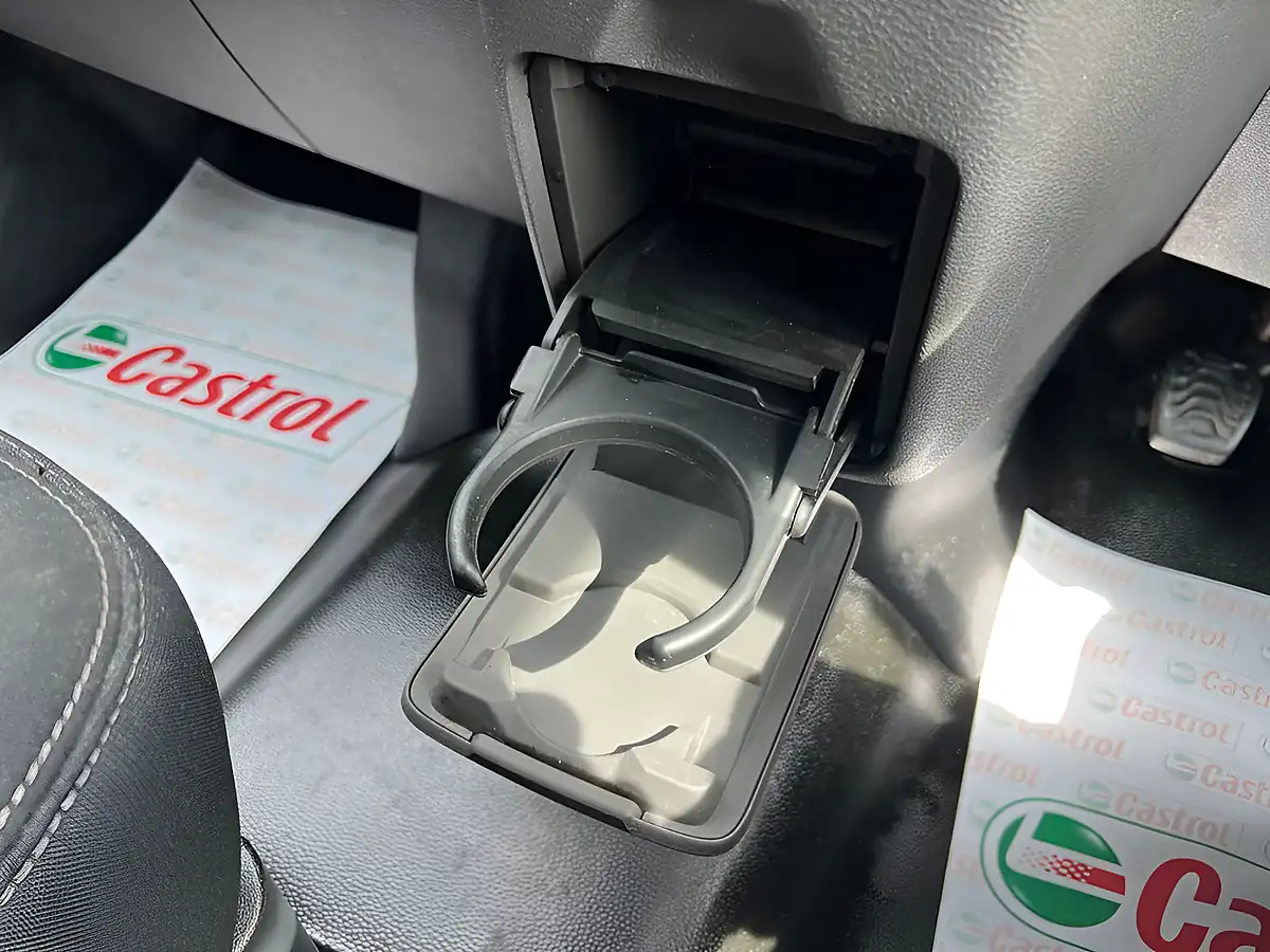 Used 2021 Ford Transit Custom Limited White - Interior and Exterior details 16