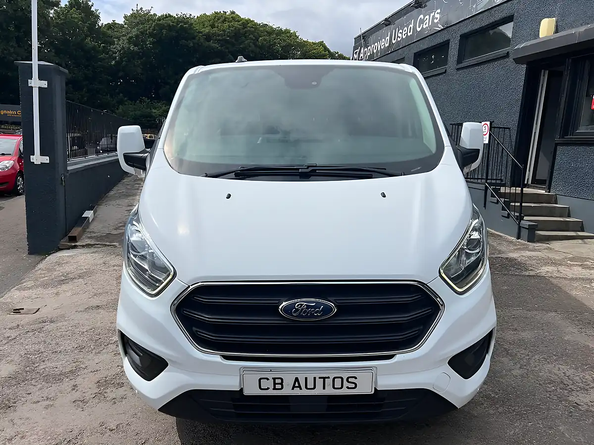 Used 2021 Ford Transit Custom Limited White - Interior and Exterior details 2