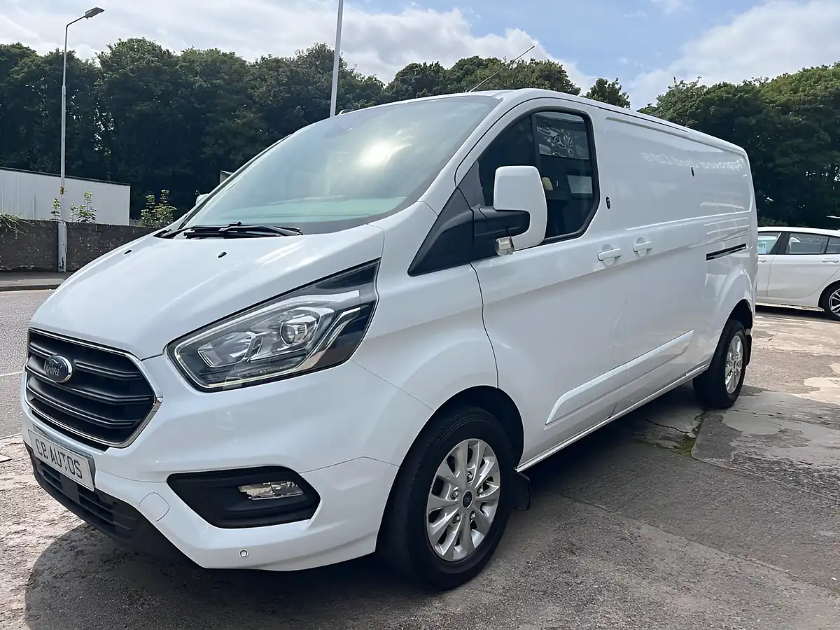 Used 2021 Ford Transit Custom Limited White - Interior and Exterior details 8