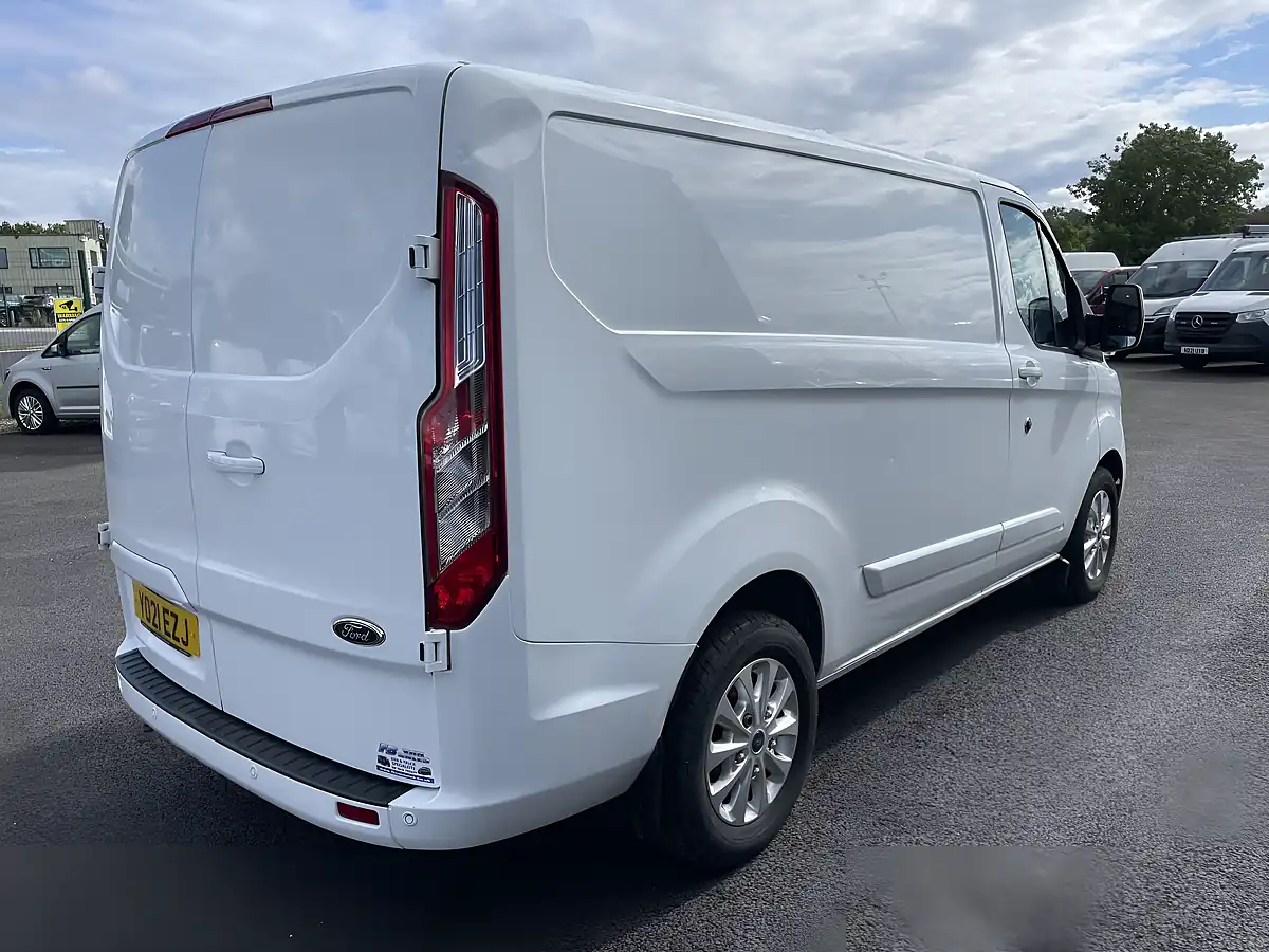 Used 2021 Ford Transit Custom Limited White - Interior and Exterior details 7