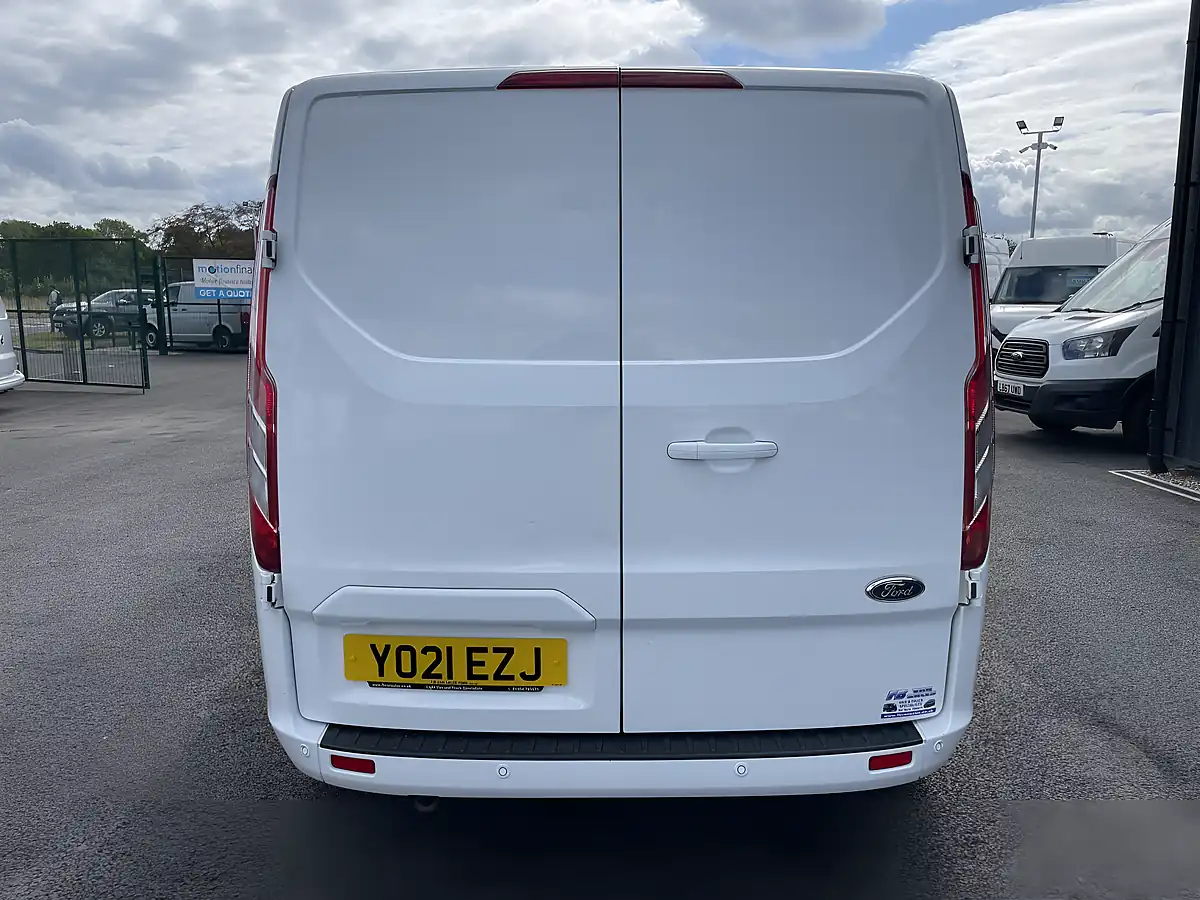 Used 2021 Ford Transit Custom Limited White - Interior and Exterior details 8