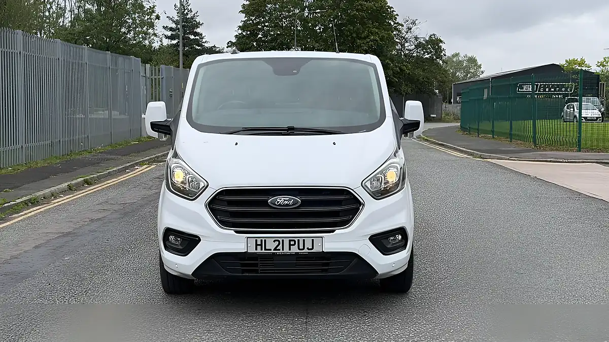 Used 2021 Ford Transit Custom Limited White - Interior and Exterior details 2