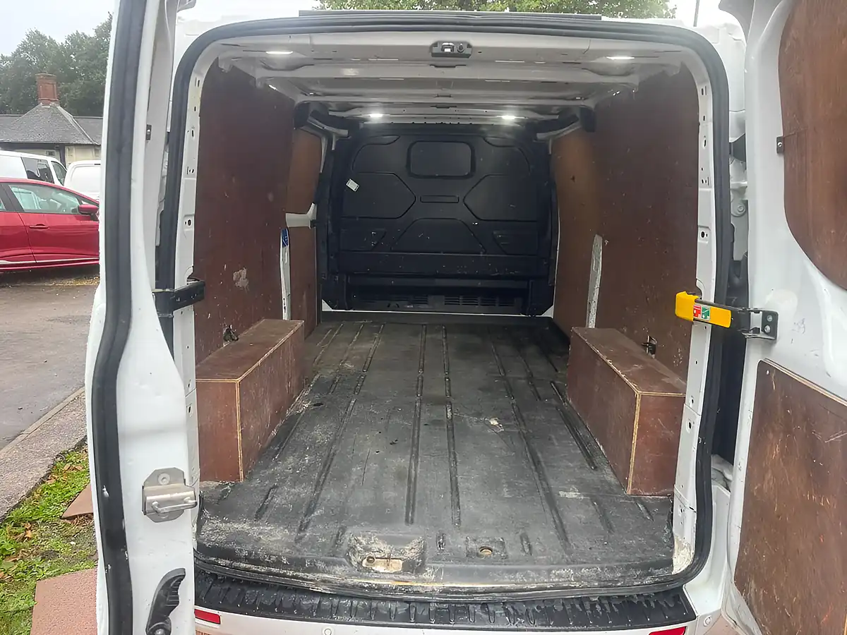 Used 2021 Ford Transit Custom Limited White - Interior and Exterior details 5