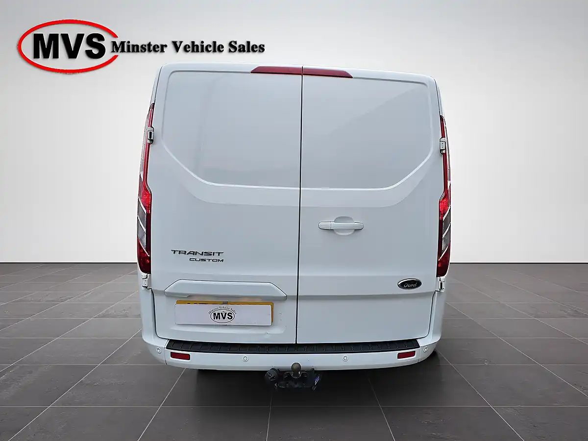 Used 2021 Ford Transit Custom Limited White - Interior and Exterior details 7