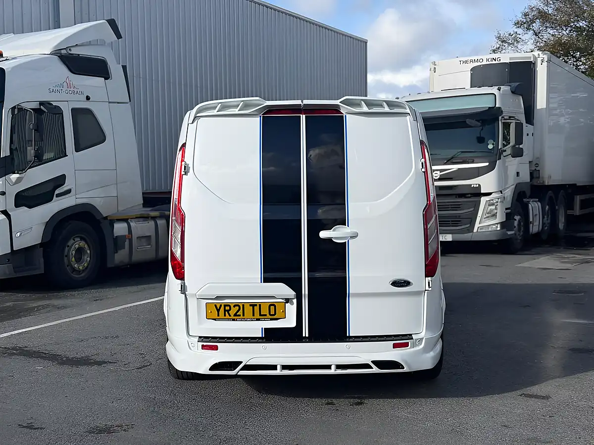 Used 2021 Ford Transit Custom Limited White - Interior and Exterior details 9